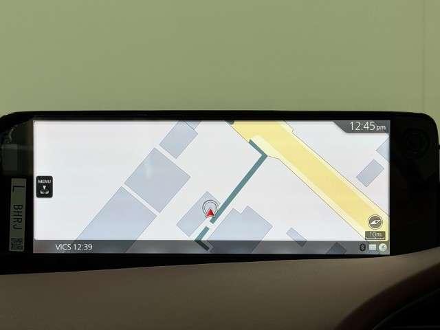 ＭＡＺＤＡ３ファストバック ２．０　２０Ｓ　ツーリング　革シート　ＢＯＳＥサウンドシステム　ナビ　フルセグＴＶ　ＳＢＳ　パワーシート　バックカメラ　フロントカメラ　シートヒーター　スマートキー　オートマチックハイビーム　コーナーセンサー　レーダークルコン（4枚目）