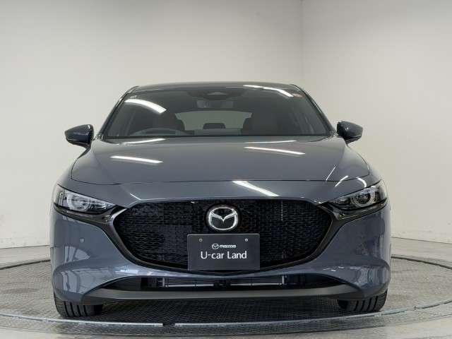 ＭＡＺＤＡ３ファストバック ２．０　２０Ｓ　ツーリング　革シート　ＢＯＳＥサウンドシステム　ナビ　フルセグＴＶ　ＳＢＳ　パワーシート　バックカメラ　フロントカメラ　シートヒーター　スマートキー　オートマチックハイビーム　コーナーセンサー　レーダークルコン（17枚目）