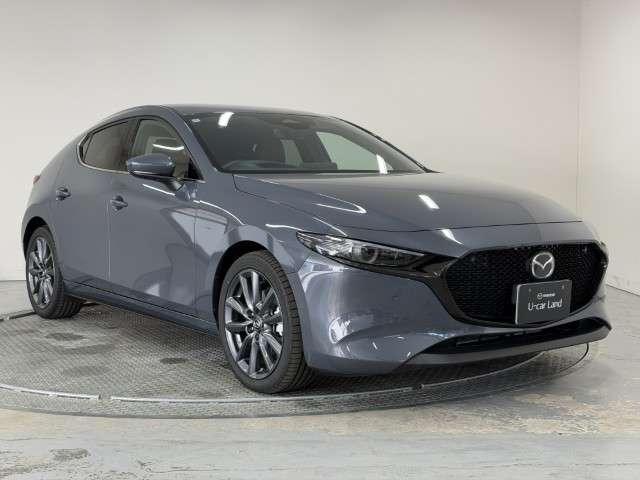 ＭＡＺＤＡ３ファストバック ２．０　２０Ｓ　ツーリング　革シート　ＢＯＳＥサウンドシステム　ナビ　フルセグＴＶ　ＳＢＳ　パワーシート　バックカメラ　フロントカメラ　シートヒーター　スマートキー　オートマチックハイビーム　コーナーセンサー　レーダークルコン（18枚目）