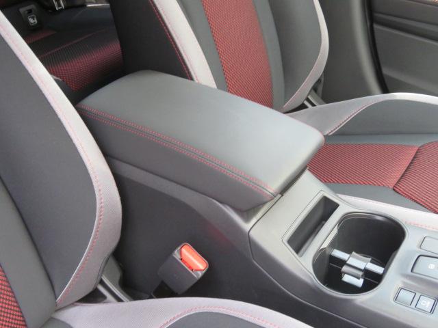 インプレッサスポーツ ＳＴＩ　Ｓｐｏｒｔ　ＥｙｅＳｉｇｈｔ　ＡＷＤ　プリクラッシュブレーキ／車線中央維持／車線逸脱抑制／ＡＴ誤発進＆誤後進抑制／車線逸脱警報／ふらつき警報など（29枚目）