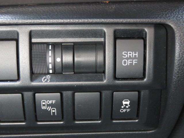 インプレッサスポーツ ２．０ｅ－Ｌ　ＥｙｅＳｉｇｈｔ　ｖｅｒ．３　ｅ－ＢＯＸＥＲ　プリクラッシュブレーキ／車線中央維持／車線逸脱抑制／ＡＴ誤発進＆誤後進抑制／車線逸脱警報／ふらつき警報など（12枚目）