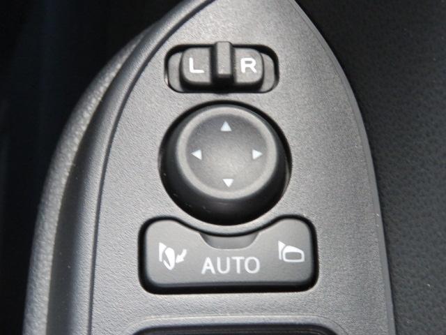 シフォン Ｇ　スマートアシスト３　衝突回避支援ブレーキ、車線逸脱警報、誤発進抑制制御（前方・後方）、先行車発進お知らせ、オートハイビーム（11枚目）