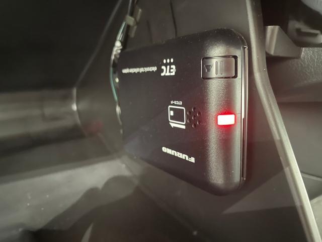 ソリオ ハイブリッドＭＺ　全方位モニター付メモリーナビ装着車　ＥＴＣ　両側電動スライドドア　アダプティブクルーズコントロール　レーンキープアシスト　スマートキー　フルフラットシート（60枚目）