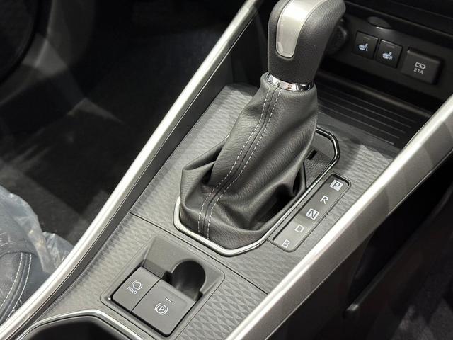 ロッキー プレミアムＧ　ＨＥＶ　スマートアシストＩＩＩ　バックカメラ　アダプティブクルーズコントロール　レーンキープアシスト　スマートキー　オートマチックハイビーム（3枚目）