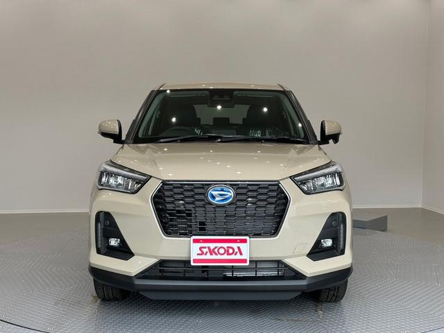 ロッキー プレミアムＧ　ＨＥＶ　スマートアシストＩＩＩ　バックカメラ　アダプティブクルーズコントロール　レーンキープアシスト　スマートキー　オートマチックハイビーム（10枚目）