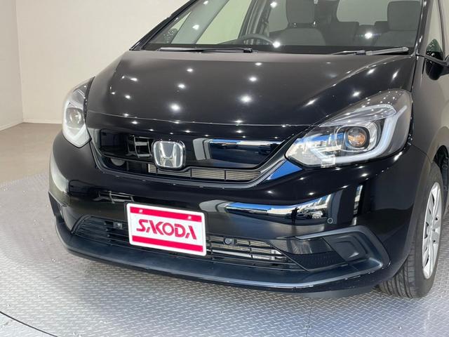 フィット ホーム ナビ バックカメラ ドライブレコーダー ETC アダプティブクルーズコントロール ステリモ パーキングセンサ― 衝突被害軽減ブレーキ スマートキー オートライト(8枚目)