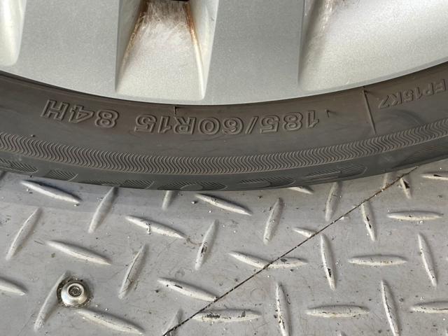 フィット ホーム ナビ バックカメラ ドライブレコーダー ETC アダプティブクルーズコントロール ステリモ パーキングセンサ― 衝突被害軽減ブレーキ スマートキー オートライト(12枚目)