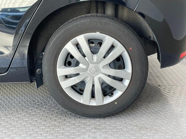 フィット ホーム ナビ バックカメラ ドライブレコーダー ETC アダプティブクルーズコントロール ステリモ パーキングセンサ― 衝突被害軽減ブレーキ スマートキー オートライト(20枚目)