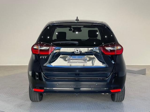 フィット ホーム ナビ バックカメラ ドライブレコーダー ETC アダプティブクルーズコントロール ステリモ パーキングセンサ― 衝突被害軽減ブレーキ スマートキー オートライト(26枚目)