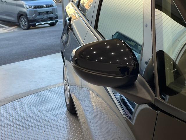 フィット ホーム ナビ バックカメラ ドライブレコーダー ETC アダプティブクルーズコントロール ステリモ パーキングセンサ― 衝突被害軽減ブレーキ スマートキー オートライト(32枚目)