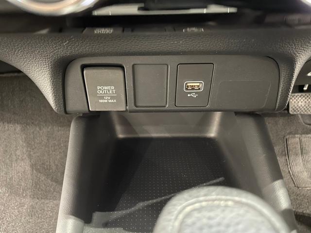 フィット ホーム ナビ バックカメラ ドライブレコーダー ETC アダプティブクルーズコントロール ステリモ パーキングセンサ― 衝突被害軽減ブレーキ スマートキー オートライト(54枚目)