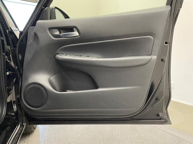 フィット ホーム ナビ バックカメラ ドライブレコーダー ETC アダプティブクルーズコントロール ステリモ パーキングセンサ― 衝突被害軽減ブレーキ スマートキー オートライト(62枚目)