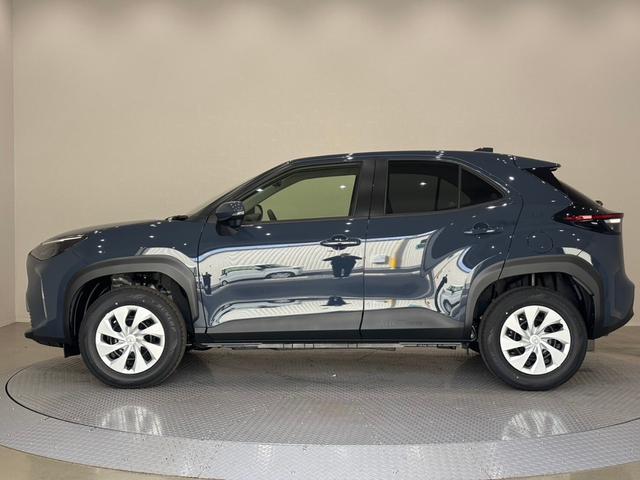 ヤリスクロス ハイブリッドX 衝突防止ブレーキ バックカメラ シートヒーター アダプティブクルーズコントロール レーンキープスカウト オートマチックハイビーム(14枚目)