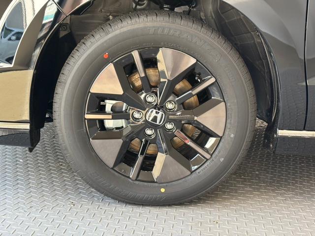 ステップワゴン ホンダセンシング 両側電動スライドドア アダプティブクルーズコントロール ステリモ シートヒーター 電動リアゲート パーキングセンサ― ブラインドスポットモニター スマートキー(9枚目)