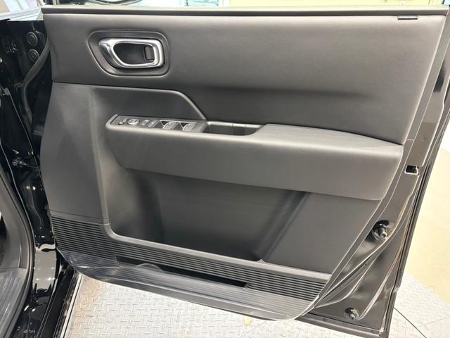 ステップワゴン ホンダセンシング 両側電動スライドドア アダプティブクルーズコントロール ステリモ シートヒーター 電動リアゲート パーキングセンサ― ブラインドスポットモニター スマートキー(30枚目)