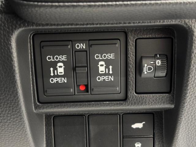 ステップワゴン ホンダセンシング 両側電動スライドドア アダプティブクルーズコントロール ステリモ シートヒーター 電動リアゲート パーキングセンサ― ブラインドスポットモニター スマートキー(40枚目)