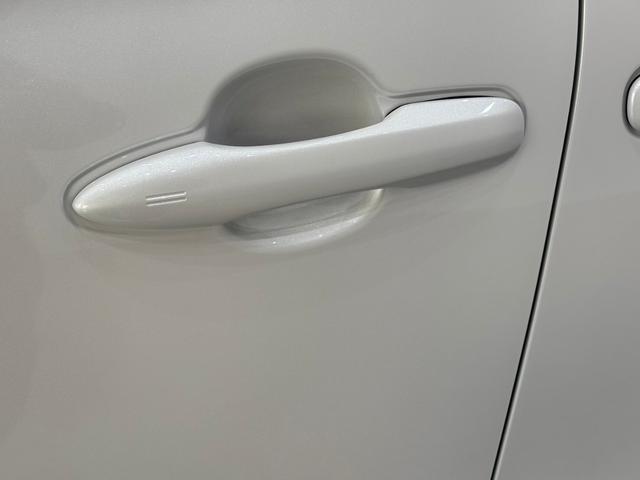 シエンタ ハイブリッドZ 10.5インチディスプレイオーディオ 全方位カメラ アダプティブクルーズコントロール ステリモ 両側電動スライドドア パーキングセンサ― ETC スマートキー 3列シート(14枚目)