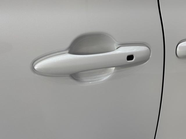 シエンタ ハイブリッドZ 10.5インチディスプレイオーディオ 全方位カメラ アダプティブクルーズコントロール ステリモ 両側電動スライドドア パーキングセンサ― ETC スマートキー 3列シート(26枚目)