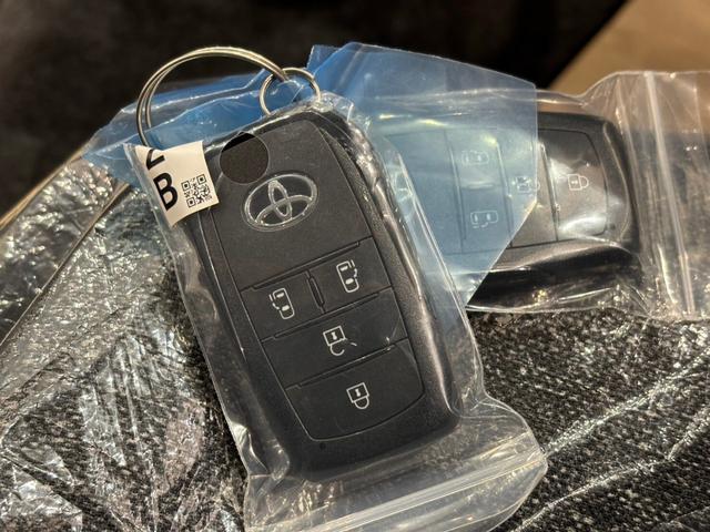 シエンタ ハイブリッドZ 10.5インチディスプレイオーディオ 全方位カメラ アダプティブクルーズコントロール ステリモ 両側電動スライドドア パーキングセンサ― ETC スマートキー(51枚目)