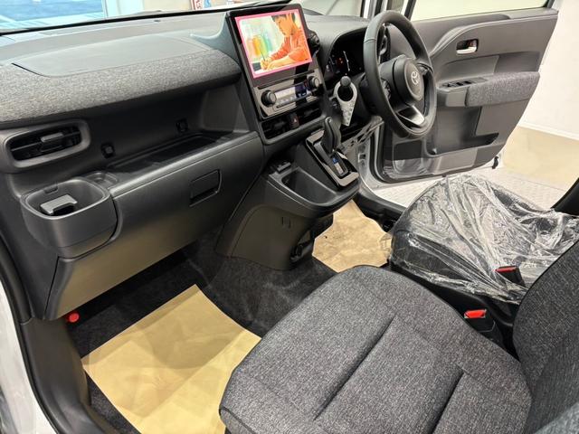 シエンタ ハイブリッドZ 10.5インチディスプレイオーディオ 全方位カメラ アダプティブクルーズコントロール ステリモ 両側電動スライドドア パーキングセンサ― ETC スマートキー(52枚目)