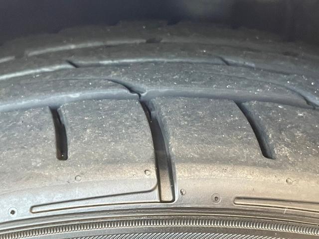 プリウス Aツーリングセレクション ナビ バックカメラ ETC ドライブレコーダー シートヒーター アダプティブクルーズコントロール ステリモ パーキングセンサ― 電動シート アイドリングストップ スマートキー(12枚目)