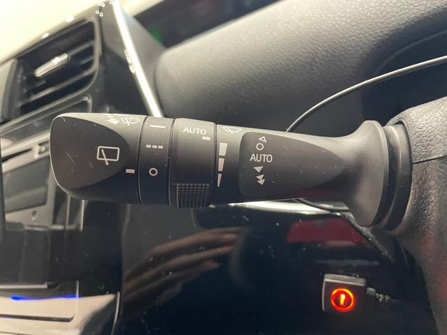 プリウス Aツーリングセレクション ナビ バックカメラ ETC ドライブレコーダー シートヒーター アダプティブクルーズコントロール ステリモ パーキングセンサ― 電動シート アイドリングストップ スマートキー(42枚目)