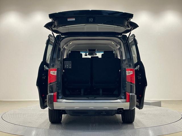 デリカＤ：５ Ｐ　４ＷＤ　フルセグナビ　バックカメラ　ＥＴＣ　ドライブレコーダー　両側電動スライドドア　アダプティブクルーズコントロール　ステリモ　電動リヤゲート　シートヒーター　スマートキー（46枚目）