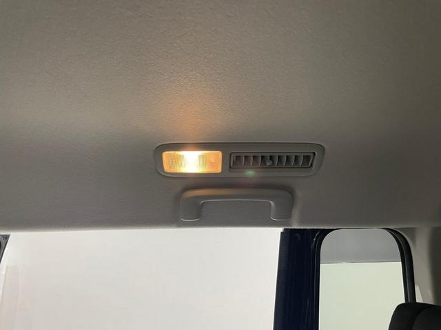 デリカＤ：５ Ｐ　４ＷＤ　フルセグナビ　バックカメラ　ＥＴＣ　ドライブレコーダー　両側電動スライドドア　アダプティブクルーズコントロール　ステリモ　電動リヤゲート　シートヒーター　スマートキー（62枚目）