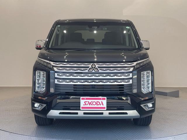 デリカＤ：５ Ｐ　４ＷＤ　フルセグナビ　バックカメラ　ＥＴＣ　ドライブレコーダー　両側電動スライドドア　アダプティブクルーズコントロール　ステリモ　電動リヤゲート　シートヒーター　スマートキー（4枚目）