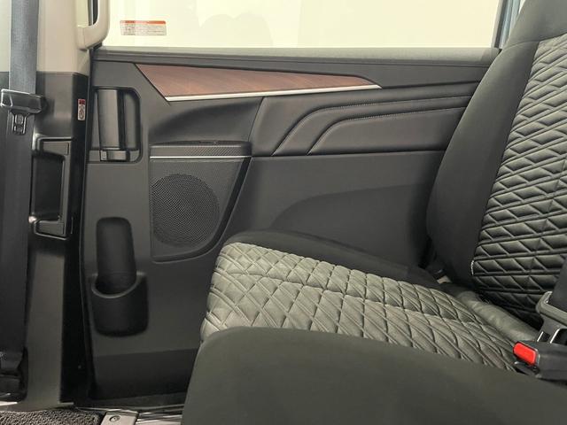 デリカＤ：５ Ｐ　４ＷＤ　フルセグナビ　バックカメラ　ＥＴＣ　ドライブレコーダー　両側電動スライドドア　アダプティブクルーズコントロール　ステリモ　電動リヤゲート　シートヒーター　スマートキー（8枚目）