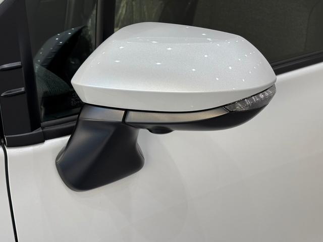 シエンタ ハイブリッドZ 10.5インチディスプレイオーディオ 全方位カメラ アダプティブクルーズコントロール ステリモ 両側電動スライドドア パーキングセンサ― ETC スマートキー(11枚目)