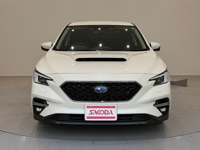 レヴォーグ ＧＴ　ＥＸ　４ＷＤ　純正ナビ　バックカメラ　ドライブレコーダー　アダプティブクルーズコントロール　ステリモ　シートヒーター　電動シート　電動リヤゲート　衝突被害軽減ブレーキ　スマートキー（4枚目）