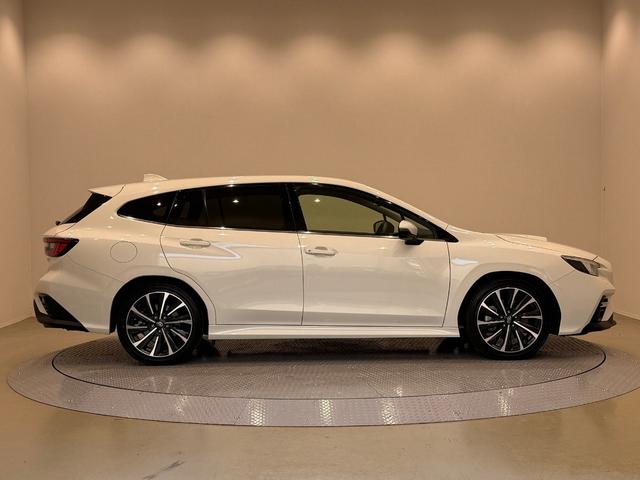 レヴォーグ ＧＴ　ＥＸ　４ＷＤ　純正ナビ　バックカメラ　ドライブレコーダー　アダプティブクルーズコントロール　ステリモ　シートヒーター　電動シート　電動リヤゲート　衝突被害軽減ブレーキ　スマートキー（20枚目）