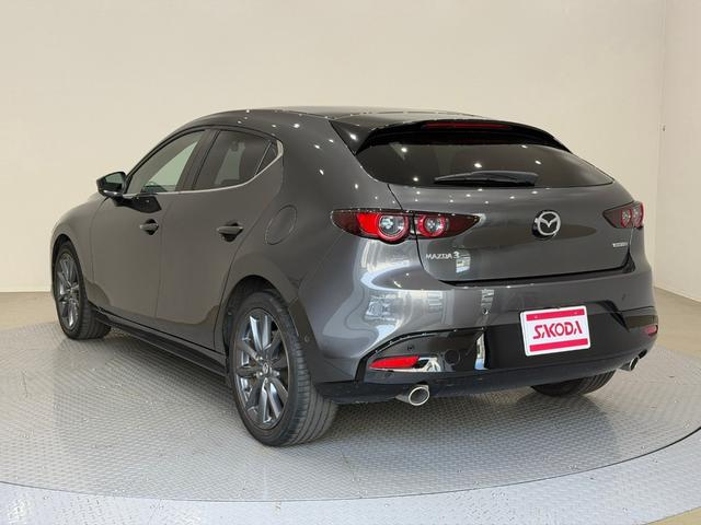 MAZDA3ファストバック 15Sツーリング 純正ナビ バックカメラ ETC アダプティブクルーズコントロール ステリモ 衝突被害軽減ブレーキ パーキングセンサ― アルミホイール ブラインドスポットモニター スマートキー(21枚目)