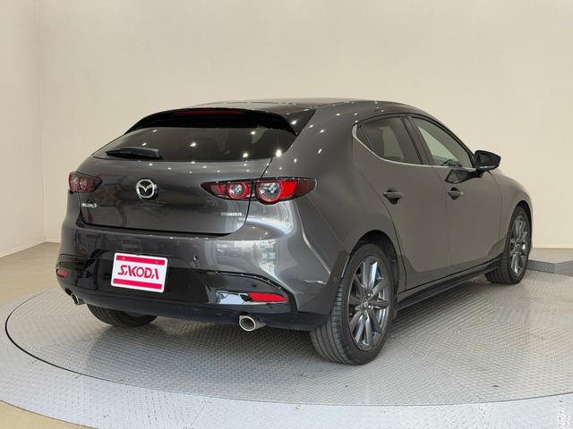MAZDA3ファストバック 15Sツーリング 純正ナビ バックカメラ ETC アダプティブクルーズコントロール ステリモ 衝突被害軽減ブレーキ パーキングセンサ― アルミホイール ブラインドスポットモニター スマートキー(26枚目)