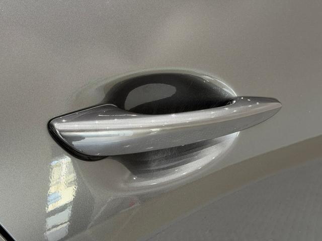 MAZDA3ファストバック 15Sツーリング 純正ナビ バックカメラ ETC アダプティブクルーズコントロール ステリモ 衝突被害軽減ブレーキ パーキングセンサ― アルミホイール ブラインドスポットモニター スマートキー(27枚目)