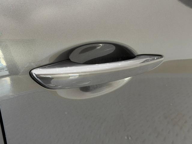 MAZDA3ファストバック 15Sツーリング 純正ナビ バックカメラ ETC アダプティブクルーズコントロール ステリモ 衝突被害軽減ブレーキ パーキングセンサ― アルミホイール ブラインドスポットモニター スマートキー(29枚目)