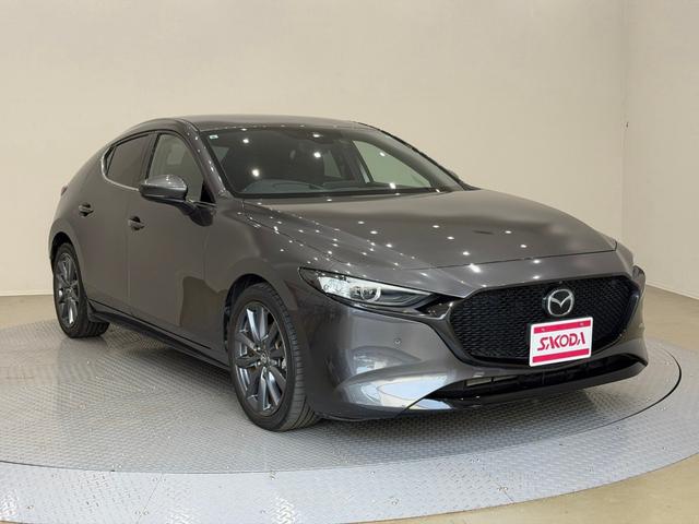 MAZDA3ファストバック 15Sツーリング 純正ナビ バックカメラ ETC アダプティブクルーズコントロール ステリモ 衝突被害軽減ブレーキ パーキングセンサ― アルミホイール ブラインドスポットモニター スマートキー(33枚目)