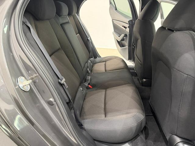 MAZDA3ファストバック 15Sツーリング 純正ナビ バックカメラ ETC アダプティブクルーズコントロール ステリモ 衝突被害軽減ブレーキ パーキングセンサ― アルミホイール ブラインドスポットモニター スマートキー(35枚目)