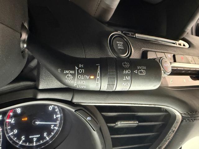MAZDA3ファストバック 15Sツーリング 純正ナビ バックカメラ ETC アダプティブクルーズコントロール ステリモ 衝突被害軽減ブレーキ パーキングセンサ― アルミホイール ブラインドスポットモニター スマートキー(42枚目)
