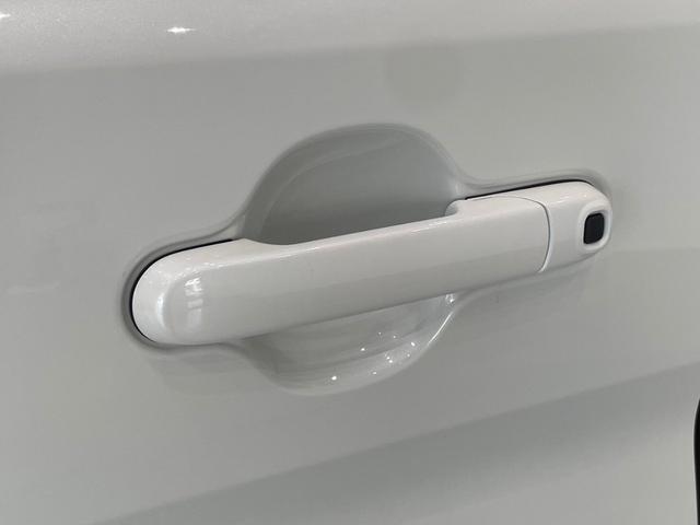 ソリオバンディット ハイブリッドＭＶ　全方位モニター付メモリーナビ装着車　禁煙車　両側電動スライドドア　シートヒーター　アダプティブクルーズコントロール　アラウンドビューモニター　ステリモ　　スマートキー（28枚目）