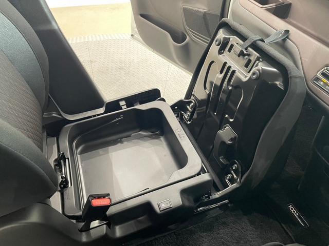 ソリオバンディット ハイブリッドＭＶ　全方位モニター付メモリーナビ装着車　禁煙車　両側電動スライドドア　シートヒーター　アダプティブクルーズコントロール　アラウンドビューモニター　ステリモ　　スマートキー（63枚目）