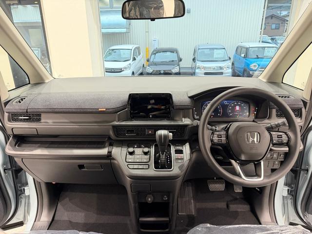 ステップワゴン エアー ホンダセンシング 両側電動スライドドア アダプティブクルーズコントロール ステリモ 衝突被害軽減ブレーキ パーキングセンサ― 3列シート バックカメラ スマートキー(43枚目)