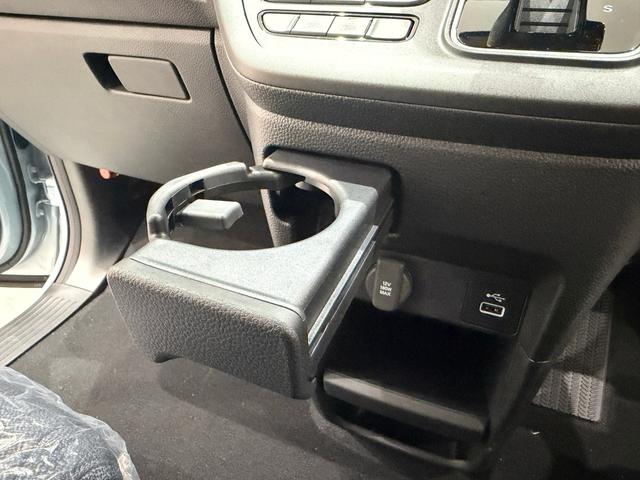 ステップワゴン エアー ホンダセンシング 両側電動スライドドア アダプティブクルーズコントロール ステリモ 衝突被害軽減ブレーキ パーキングセンサ― 3列シート バックカメラ スマートキー(60枚目)