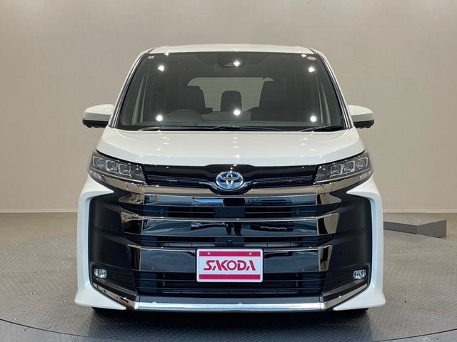 ノア ハイブリッドS-Z 10.5インチディスプレイオーディオ 全方位カメラ ETC 禁煙車 両側電動スライドドア 3列シート Bluetooth対応 アダプティブクルーズコントロール スマートキー(4枚目)