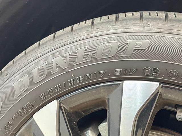 ノア ハイブリッドS-Z 10.5インチディスプレイオーディオ 全方位カメラ ETC 禁煙車 両側電動スライドドア 3列シート Bluetooth対応 アダプティブクルーズコントロール スマートキー(12枚目)