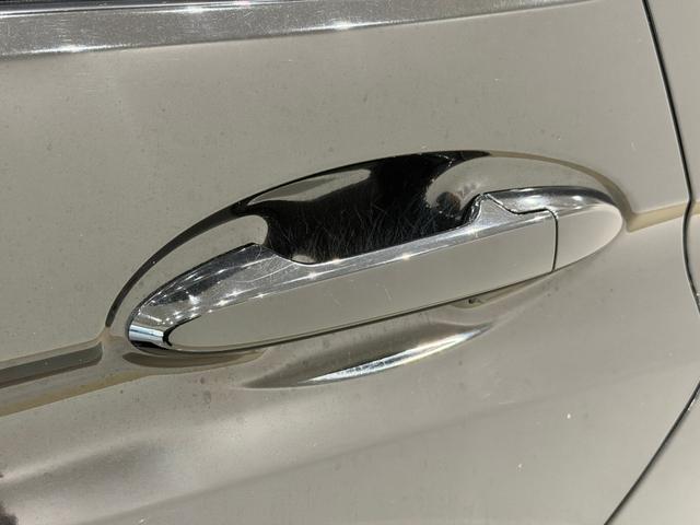 フィットハイブリッド L ホンダセンシング 純正ナビ バックカメラ ETC ドライブレコーダー 衝突被害軽減ブレーキ アダプティブクルーズコントロール ステリモ スマートキー スペアキー(17枚目)