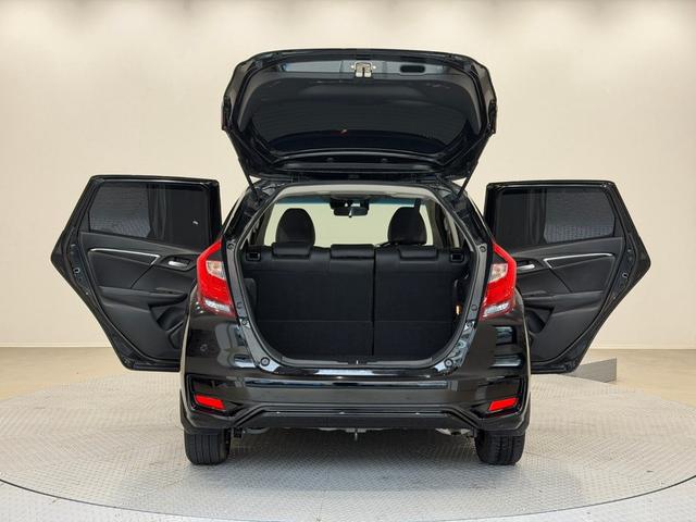 フィットハイブリッド L ホンダセンシング 純正ナビ バックカメラ ETC ドライブレコーダー 衝突被害軽減ブレーキ アダプティブクルーズコントロール ステリモ スマートキー スペアキー(24枚目)