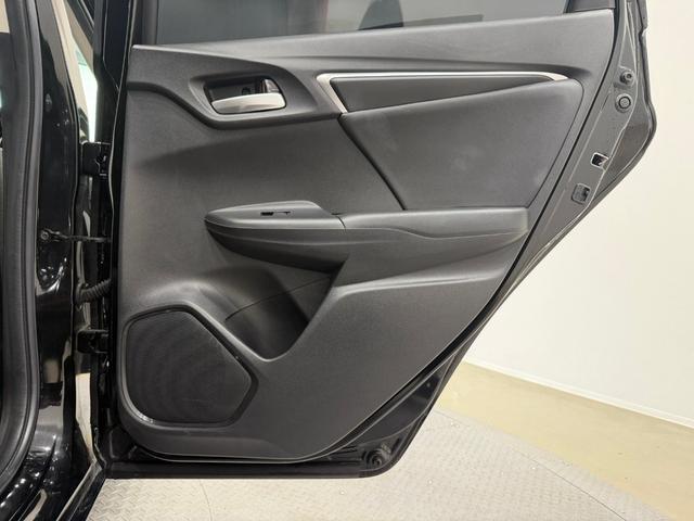 フィットハイブリッド L ホンダセンシング 純正ナビ バックカメラ ETC ドライブレコーダー 衝突被害軽減ブレーキ アダプティブクルーズコントロール ステリモ スマートキー スペアキー(37枚目)