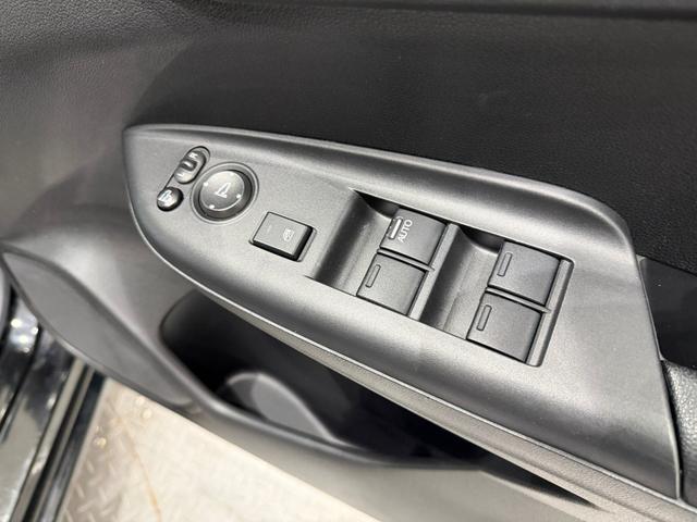 フィットハイブリッド L ホンダセンシング 純正ナビ バックカメラ ETC ドライブレコーダー 衝突被害軽減ブレーキ アダプティブクルーズコントロール ステリモ スマートキー スペアキー(60枚目)